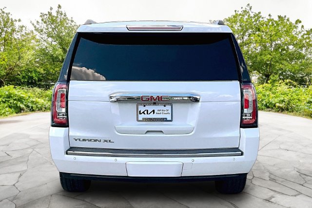 Used 2019 GMC Yukon XL Denali w/ Denali Ultimate Package RWD image 4