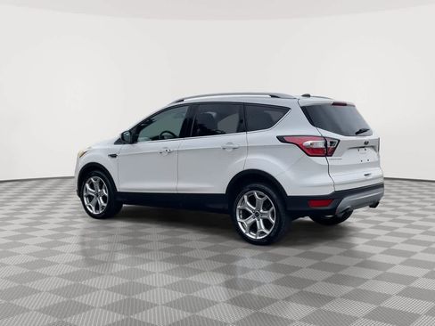 Used 2017 Ford Escape Titanium AWD/4WD image 6