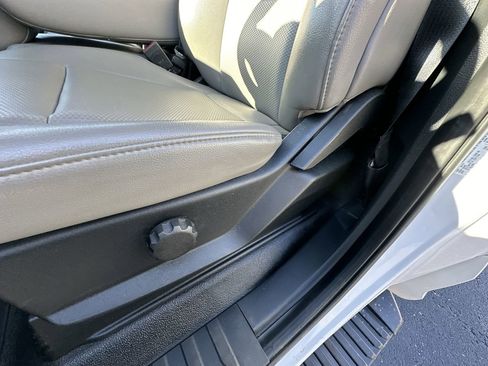 Used 2021 Ford F550 4x4 Regular Cab Super Duty image 12