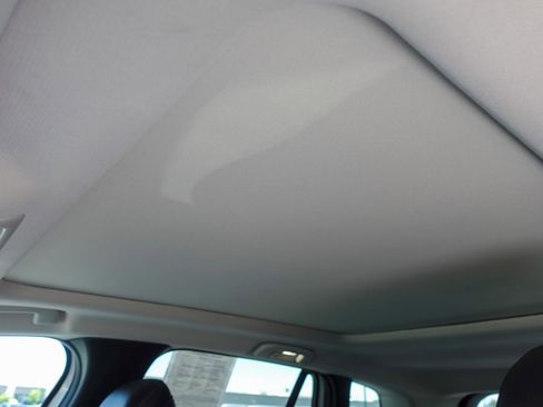 Certified 2025 MAZDA CX-50 AWD 2.5 Hybrid w/ Premium Pkg image 27