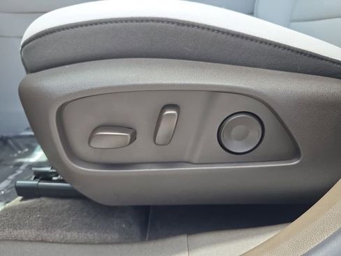 New 2026 GMC Terrain Denali AWD/4WD image 18