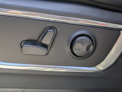 New 2026 RAM 1500 Laramie w/ Night Edition AWD/4WD image 18