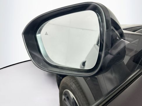 Used 2026 Nissan Rogue SV FWD image 16