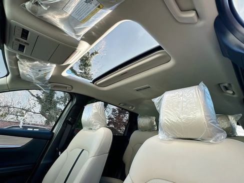 Used 2025 MAZDA CX-90 Plug-In Hybrid w/ Preferred image 23