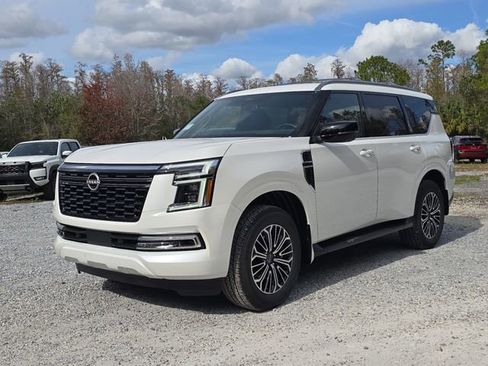 New 2026 Nissan Armada SL w/ Captain's Chari Seat Package AWD/4WD image 4