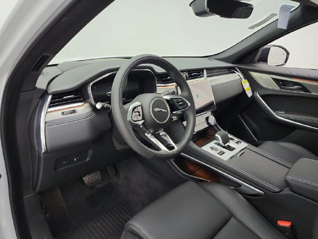 New 2026 Jaguar F-PACE R-Dynamic S AWD/4WD image 28