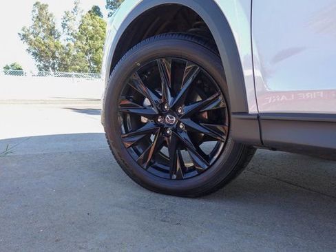 Certified 2025 MAZDA CX-5 Carbon Edition AWD/4WD image 10