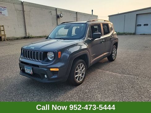 Used 2022 Jeep Renegade Latitude w/ Convenience Group AWD/4WD image 1