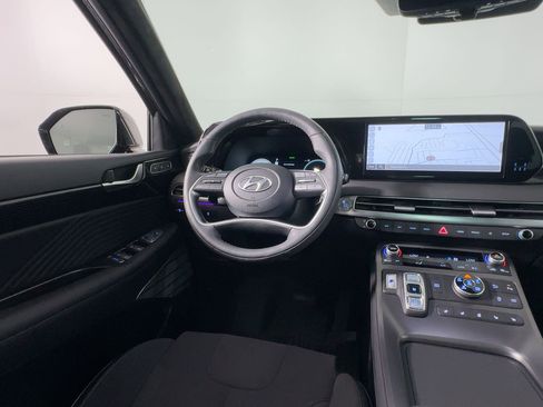 Used 2025 Hyundai Palisade Calligraphy image 28