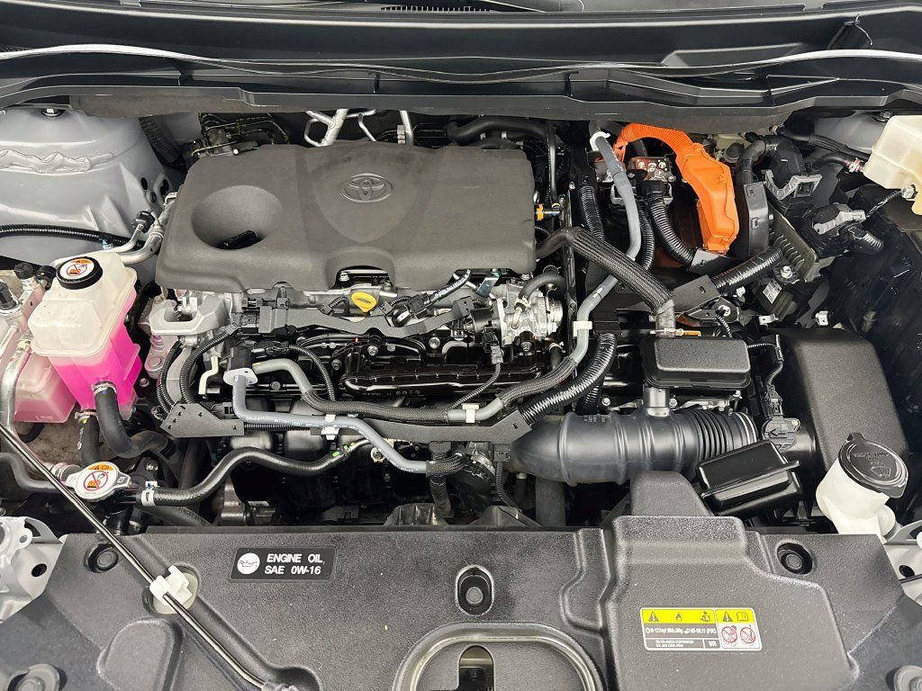Used 2022 Toyota Sienna XLE Woodland Edition AWD/4WD image 33