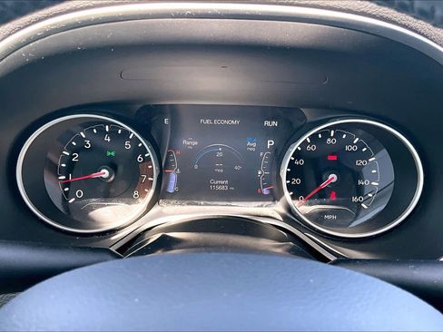 Used 2018 Jeep Compass Latitude w/ Popular Equipment Group FWD image 24
