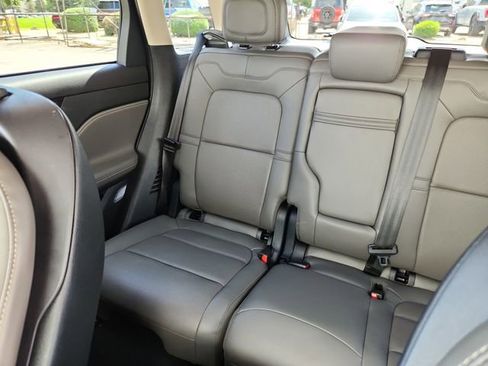 New 2024 Lincoln Corsair Reserve w/ Equipment Group 202A image 14