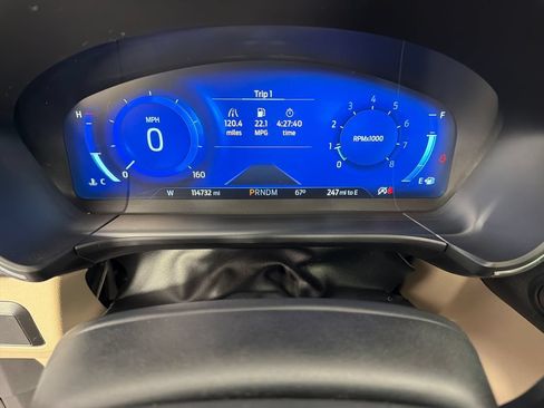 Used 2020 Ford Escape Titanium AWD/4WD image 12