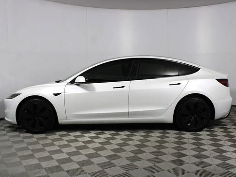 Used 2024 Tesla Model 3 Long Range RWD image 27