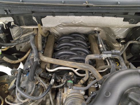 Used 2014 Ford F150 XLT image 30