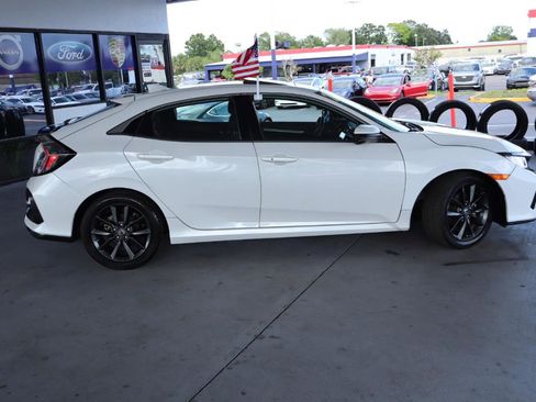 Used 2020 Honda Civic EX image 4