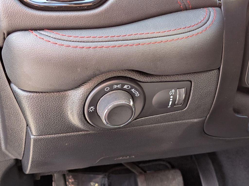 Certified 2024 Dodge Durango GT AWD/4WD image 15