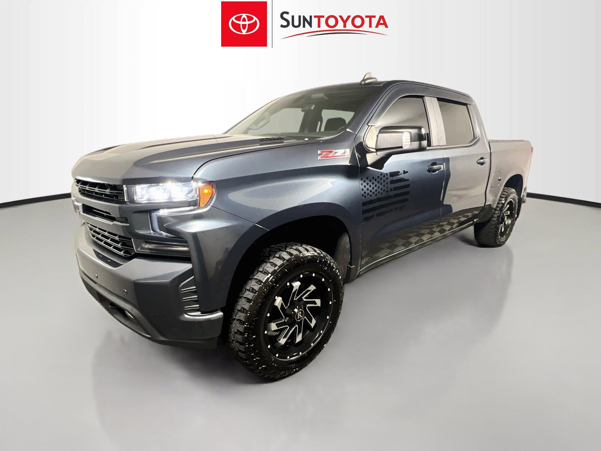 Used 2020 Chevrolet Silverado 1500 RST w/ Diesel Off-Road Package AWD/4WD image 9