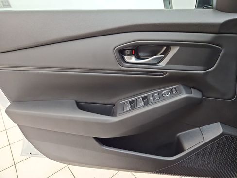 Certified 2025 Honda Accord SE image 16