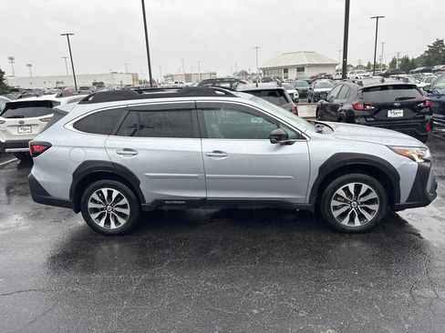 Used 2024 Subaru Outback Limited w/ Popular Package #2 AWD/4WD image 2