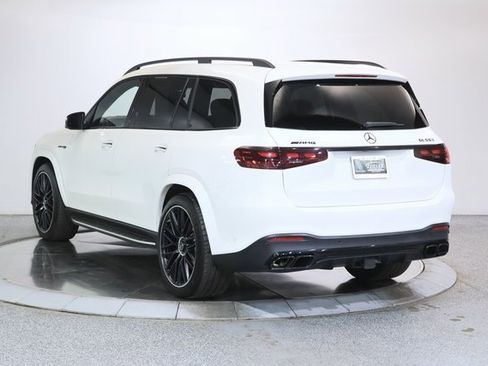 Used 2024 Mercedes-Benz GLS 63 AMG 4MATIC image 2