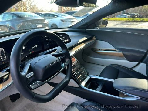 Used 2025 Lucid Air Touring image 14
