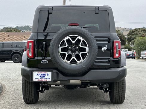 New 2025 Ford Bronco Outer Banks image 4