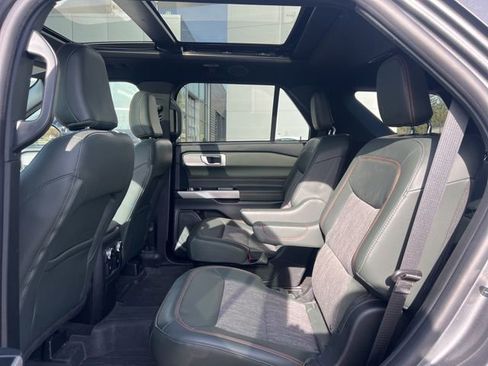Used 2024 Ford Explorer Timberline w/ Timberline Technology Package AWD/4WD image 19