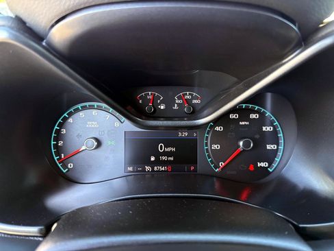 Used 2019 Chevrolet Colorado ZR2 image 30