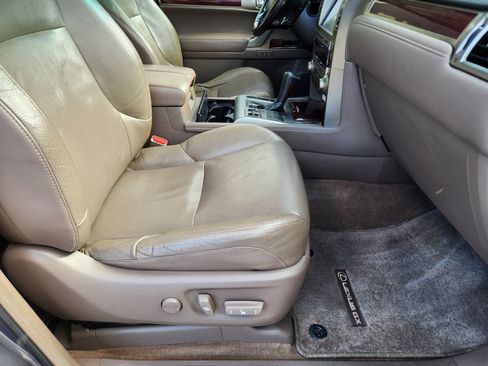 Used 2015 Lexus GX 460 image 17