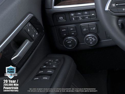 New 2025 Chevrolet Suburban LT w/ Comfort Package image 22