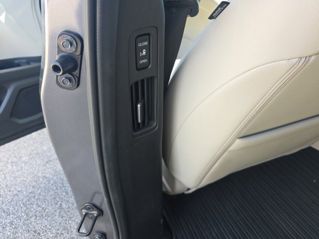 Used 2026 Honda Odyssey EX-L image 10