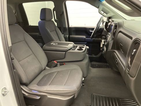 Used 2021 Chevrolet Silverado 2500 Custom w/ Custom Value Package image 23