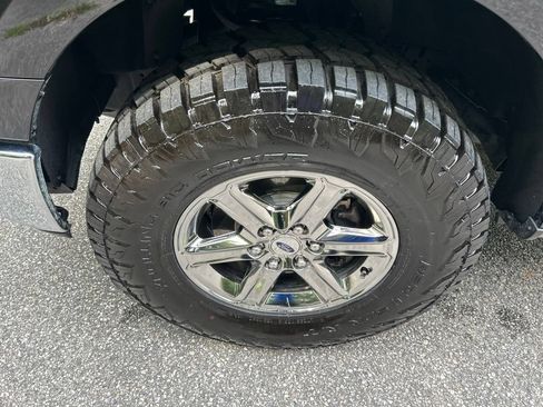 Used 2024 Ford F150 XLT w/ Equipment Group 302A MID RWD image 11