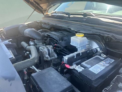 Used 2021 RAM 1500 Big Horn image 25