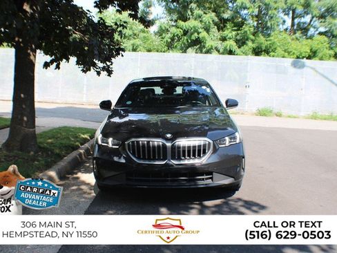 Used 2025 BMW 530i RWD image 2