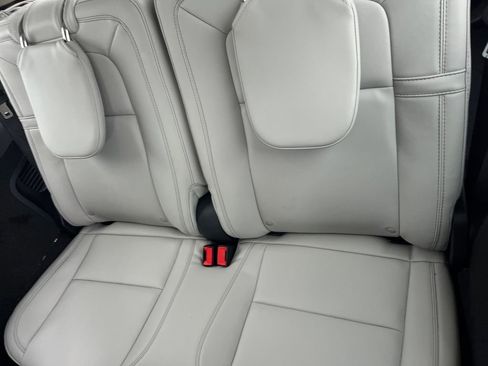 New 2026 Lincoln Aviator Reserve AWD/4WD image 23