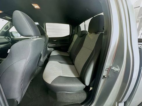 Certified 2023 Toyota Tacoma TRD Off-Road image 21