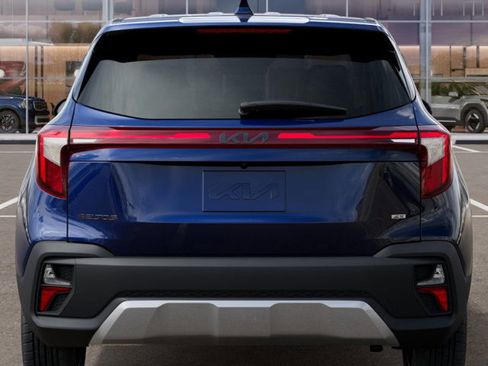 New 2025 Kia Seltos LX image 13