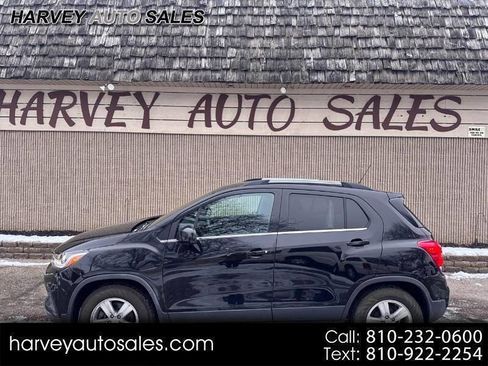 Used 2018 Chevrolet Trax LT image 1