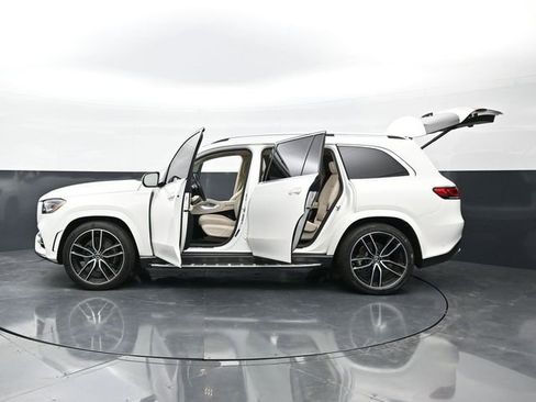 Used 2021 Mercedes-Benz GLS 580 4MATIC image 47