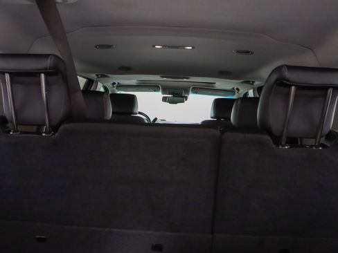 Used 2018 Chevrolet Suburban LT w/ Texas Edition Package image 35