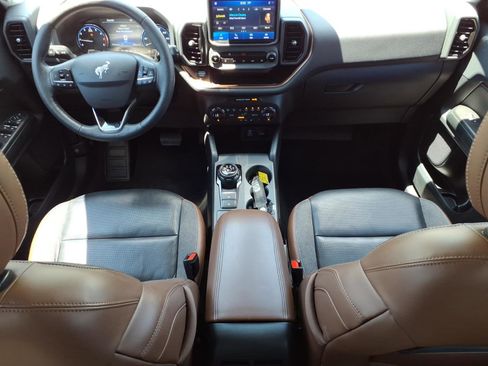 Used 2021 Ford Bronco Sport Outer Banks AWD/4WD image 17
