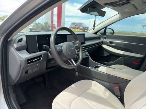 Used 2025 Hyundai Sonata SEL image 17