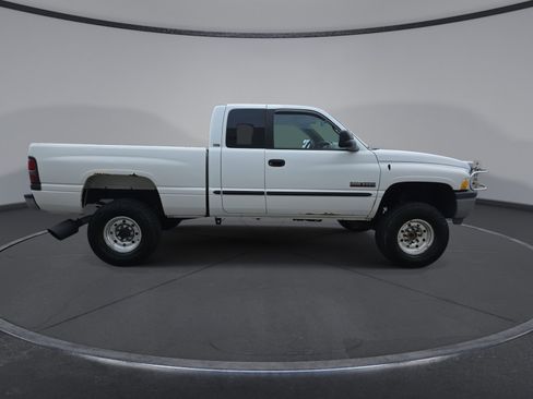 Used 2000 Dodge Ram 2500 Truck 4x4 Quad Cab image 14