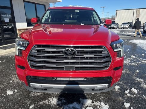 Used 2023 Toyota Sequoia Limited image 9