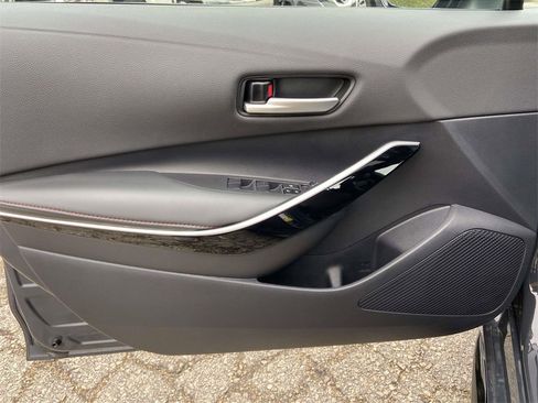 Used 2025 Toyota Corolla XSE image 43