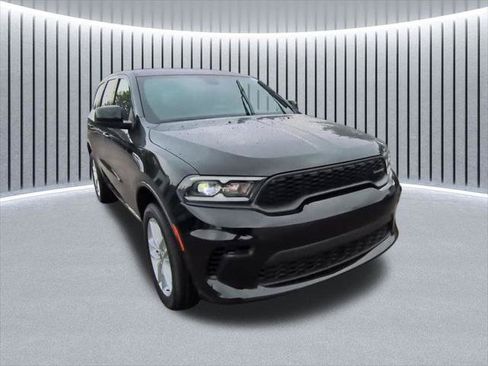 Certified 2024 Dodge Durango GT AWD/4WD image 2