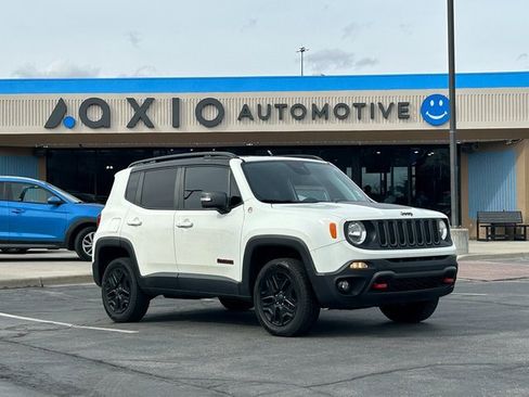 Used 2018 Jeep Renegade Trailhawk w/ Cold Weather Group II image 1