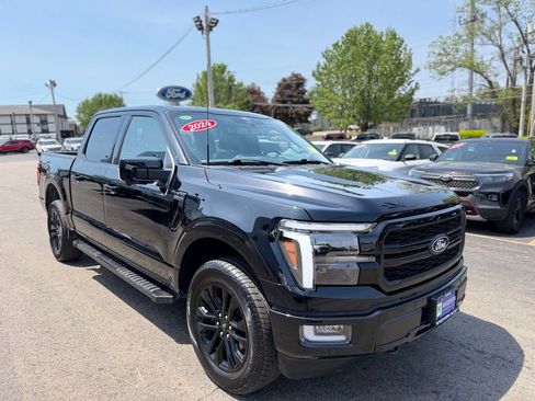 Used 2024 Ford F150 Lariat AWD/4WD image 11
